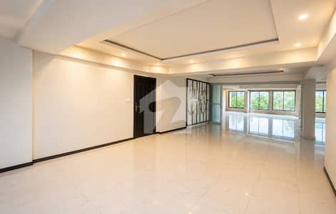 High-Class Corporate Office For Rent Blue Area