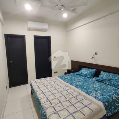 4 Bed DD 2400 Square Feet APARTMENT FOR SALE IN DHA 8