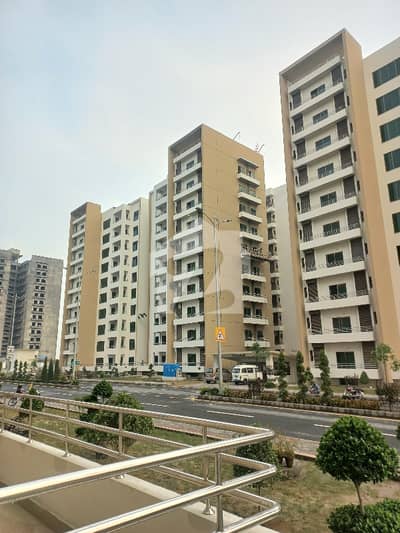 12 Marla New Design Basement Car Parking 3rd Floor 4 Bedrooms Investor Price Flat For Sale