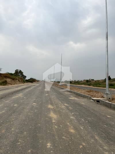 50*90 Service Road Plot Available For sale in F-14 Islamabad
