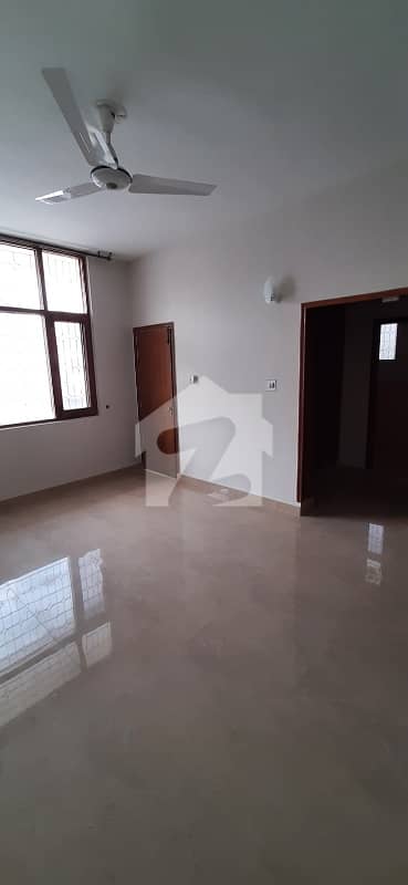 1 Kanal Beautiful House for Rent in F-10 1 Kanal Beautiful House for Rent in F-10