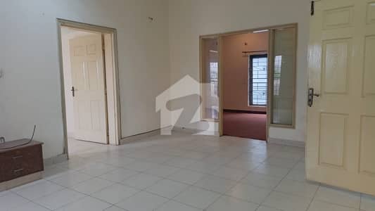 10 Marla Upper Portion For Rent
