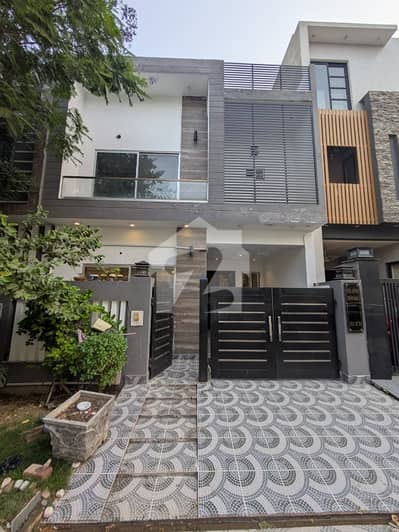 5 Marla Brand New Full House AVAILABLE FOR RENT