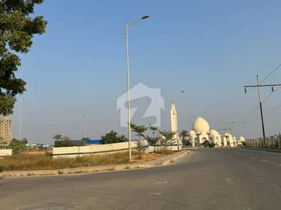 272 Sq Yd Plot For Sale Precinct-8, Bahria Town Karachi. Prime Location | Ideal for Residence or Investment. Just 5 Mins Drive from Entrance | Near Park, Mosque, Midway Commercial & Bahria Heights.