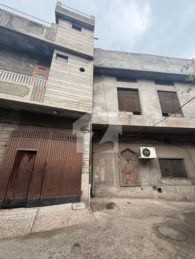 5 Marla House for Sale in Misri Shah, Aziz Road 6 Bedrooms, Parking, Terrace and next to mosque