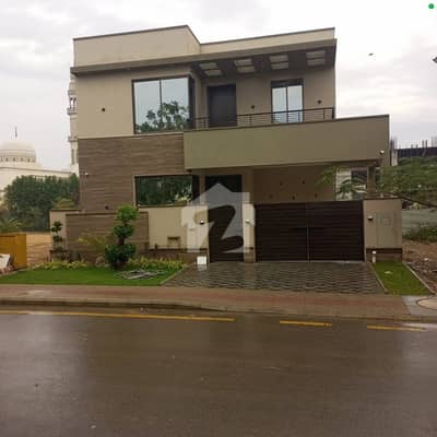 4 Bedroom Architecture-Designed Luxury Villa for Sale Precinct-1 Overseas Block, Bahria Town Karachi. Prime Location Near Main Entrance | Contemporary Elegant Design | Surrounded by Park, Mosque, Commercial Area & All Essential Amenities.