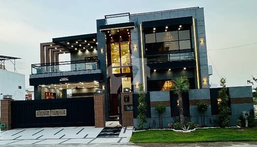 1 Kanal Owner Built House