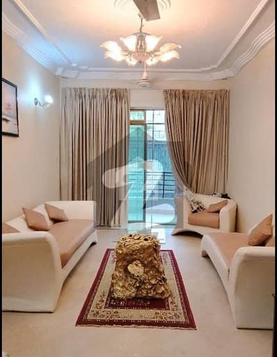 SMALL COMPLEX APARTMENT FOR SALE SMALL COMPLEX APARTMENT FOR SALE