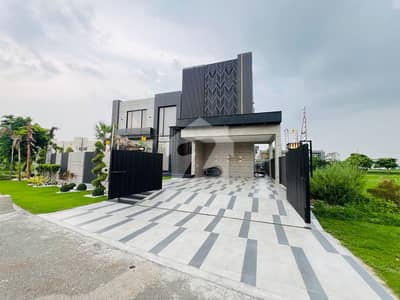 PHASE 6 1-KANAL BRAND NEW FULLY MAINTAINED BUNGALOW IS AVAILABLE FOR SALE. PHASE 6 1-KANAL BRAND NEW FULLY MAINTAINED BUNGALOW IS AVAILABLE FOR SALE.