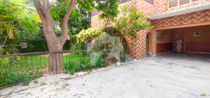 1 Kanal House For Rent 1 Kanal House For Rent