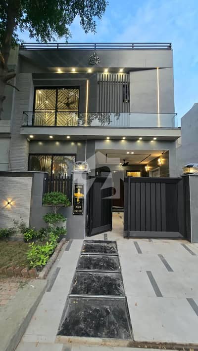 Park Facing & 60 FT 5 Marla Brand New House For Sale In Lake City - Sector M-7B Lake City Lahore Park Facing & 60 FT 5 Marla Brand New House For Sale In Lake City - Sector M-7B Lake City Lahore