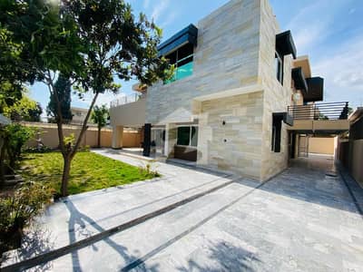 Like A Brand New House For Rent In F8 On Prime Location