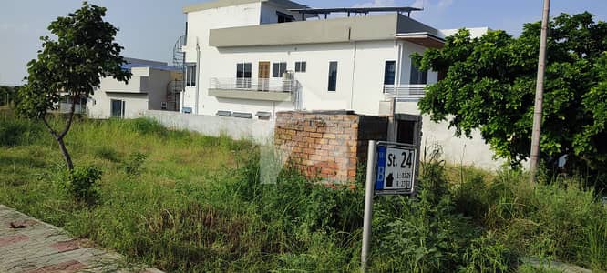 Hot Location 1 Kanal Cornor Plot For Sale In Highly Demanded Sector B, DHA Phase 5 Islamabad. Hot Location 1 Kanal Cornor Plot For Sale In Highly Demanded Sector B, DHA Phase 5 Islamabad.