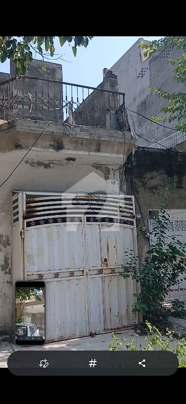 *5 Old Double Story Semi-Commercial Houses For Sale**Location:* Township A-2, Lahore