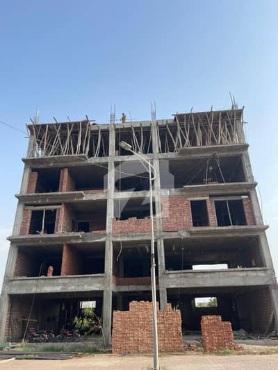 Get An Attractive Flat In Lahore Under Rs. 7741500