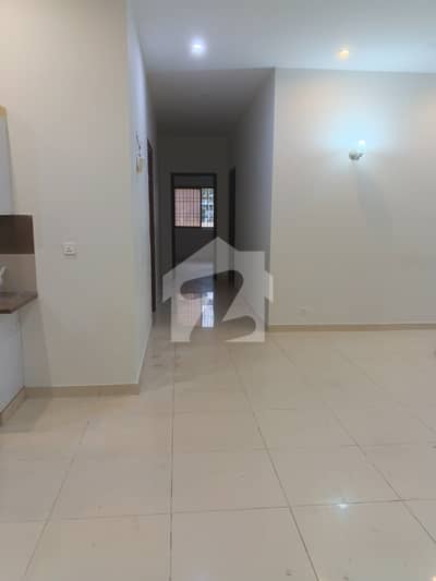 Stunning 500 Yards Ground Portion is Available For Rent