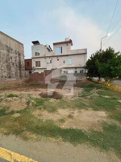 پارک ویو سٹی ۔ سلور بلاک پارک ویو سٹی,لاہور میں 5 مرلہ رہائشی پلاٹ 55.0 لاکھ میں برائے فروخت۔ پارک ویو سٹی ۔ سلور بلاک پارک ویو سٹی,لاہور میں 5 مرلہ رہائشی پلاٹ 55.0 لاکھ میں برائے فروخت۔