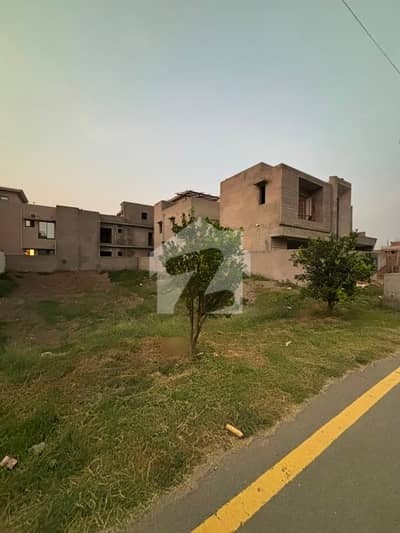 Spacious On Excellent Location Residential Plot Is Available In Park View City - Tulip Overseas For Sale