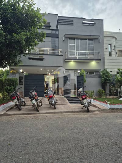 8 Marla Fully Furnished House Available for Rent in Usman Block, Bahria Town Lahore | Ajmair Group