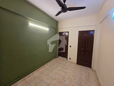 Invester Deal 2 Bed Studio 1st Floor For Sale