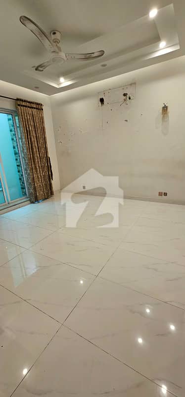 1 Kanal Brand New Upper Portion For Rent In Model Town