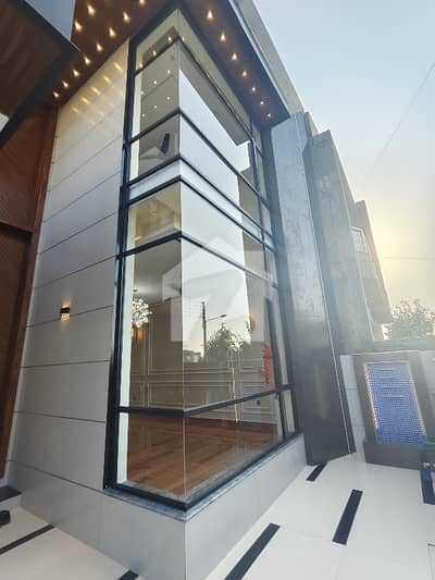 10 Marla Ultra Modern House For Sale In Lda Evenue 1 Block A