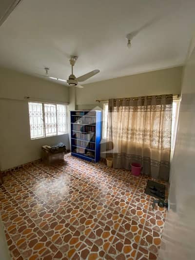 2nd FLOOR 2 BED DD KDA LEASED NEAR BY MASKAN CHOWRANGI