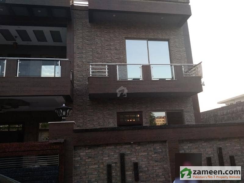 E-11/1 Brand New Stylish Double Story House 35x70 For Sale