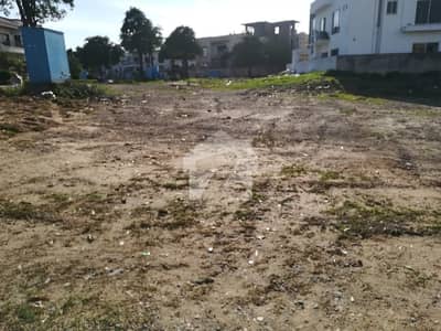 Out Class Location Plot For Sale Out Class Location Plot For Sale