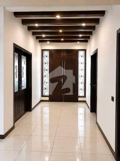 500 Yards Lower Portion For Rent With Basement