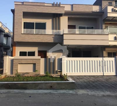 35x70 Beautifull House For Sale In G-13