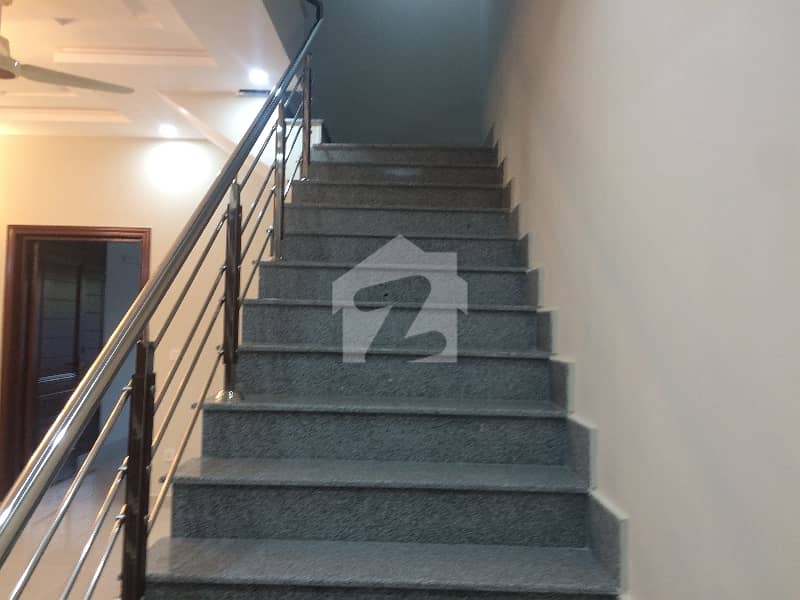 25 25