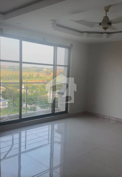 3 Bed Luxury Corner Apartment For Rent In Aries Tower Gulberg Greens Islamabad