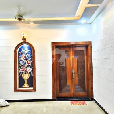 7 Marla 30x60 Double Story Designer House for Sale in Jinnah Garden Phase 1 | 5 Bed, 6 Bath, 2 Kitchens
