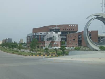 ڈی ایچ اے فیز 6 - سیکٹر بی3 ڈی ایچ اے ڈیفینس فیز 6 ,ڈی ایچ اے ڈیفینس,اسلام آباد میں 1 کنال رہائشی پلاٹ 1.4 کروڑ میں برائے فروخت۔ ڈی ایچ اے فیز 6 - سیکٹر بی3 ڈی ایچ اے ڈیفینس فیز 6 ,ڈی ایچ اے ڈیفینس,اسلام آباد میں 1 کنال رہائشی پلاٹ 1.4 کروڑ میں برائے فروخت۔