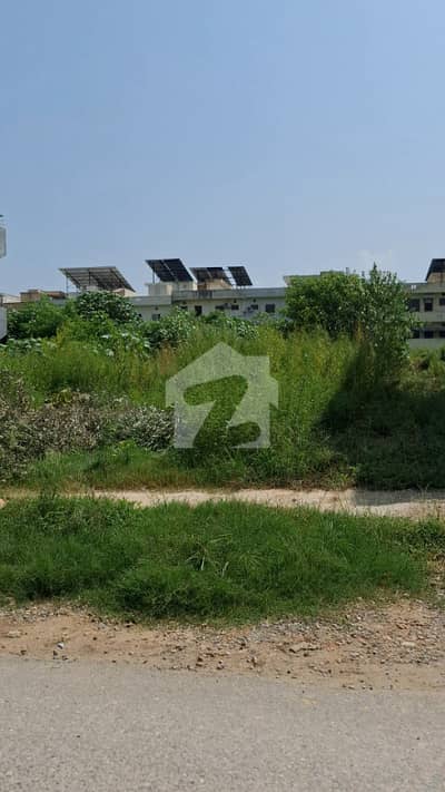 جی ۔ 10/2 جی ۔ 10,اسلام آباد میں 10 مرلہ رہائشی پلاٹ 6.5 کروڑ میں برائے فروخت۔