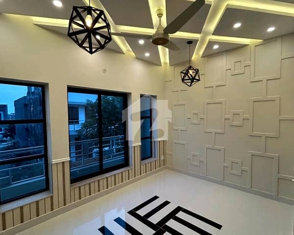 House For Grabs In 1500 Square Feet Islamabad House For Grabs In 1500 Square Feet Islamabad