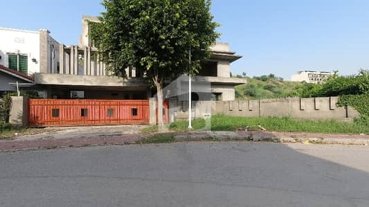 بحریہ گرینز۔ اوورسیز انکلیو - سیکٹر 5 بحریہ گرینز۔ اوورسیز انکلیو,بحریہ ٹاؤن فیز 8,بحریہ ٹاؤن راولپنڈی,راولپنڈی میں 6 کمروں کا 6 کنال فارم ہاؤس 11.0 کروڑ میں برائے فروخت۔ بحریہ گرینز۔ اوورسیز انکلیو - سیکٹر 5 بحریہ گرینز۔ اوورسیز انکلیو,بحریہ ٹاؤن فیز 8,بحریہ ٹاؤن راولپنڈی,راولپنڈی میں 6 کمروں کا 6 کنال فارم ہاؤس 11.0 کروڑ میں برائے فروخت۔