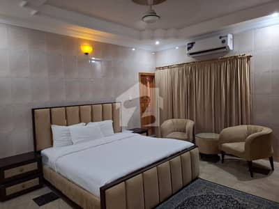 FOR RENT Fully Furnished 9-Beds Double Storey House F-7/2