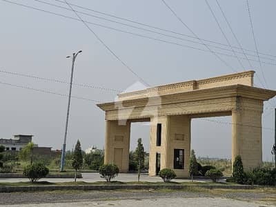 آرمر کالونی نوشہرہ میں 7 مرلہ رہائشی پلاٹ 18.0 لاکھ میں برائے فروخت۔