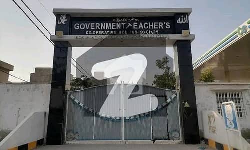 گورنمنٹ ٹیچر ہاؤسنگ سوسائٹی ۔ سیکٹر 16۔اے سکیم 33 - سیکٹر 16-A,سکیم 33,کراچی میں 6 کمروں کا 8 مرلہ مکان 6.15 کروڑ میں برائے فروخت۔
