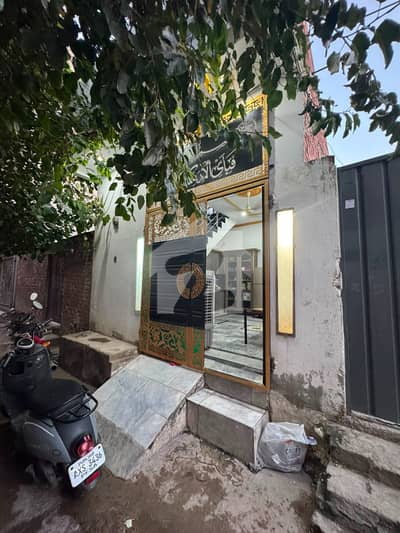 نشتر کالونی لاہور میں 2 کمروں کا 3 مرلہ مکان 70.0 لاکھ میں برائے فروخت۔