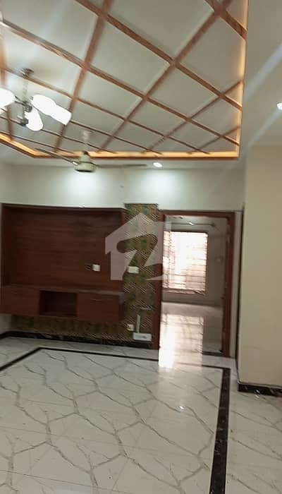 10 Marla Beautiful New Ground Portion Available For Rent
