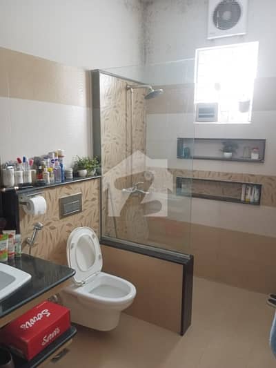 10 marla Full hous available for rent new type Wapda Town ph1 block E2