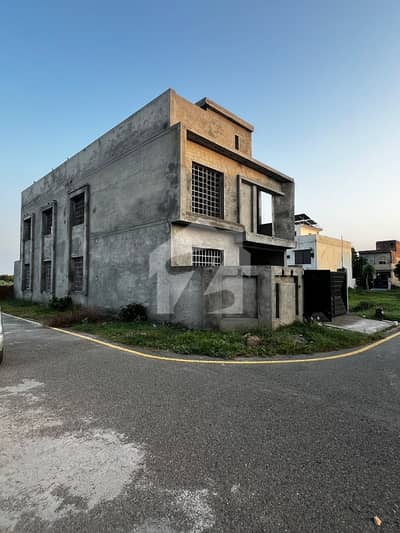 9 Marala Corner A+ Grey Structure House Available For Sale 9 Marala Corner A+ Grey Structure House Available For Sale