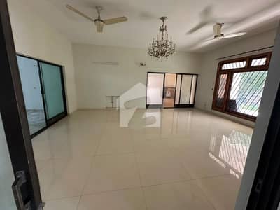 Spacious 1000 Square Yards House Available For Rent In F10