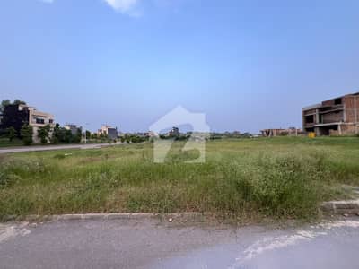 5 Marla Premium Plot For Sale Bahria Town Phase 8, Sector L Level-To-Ground | 100% Solid Land | Premium Location