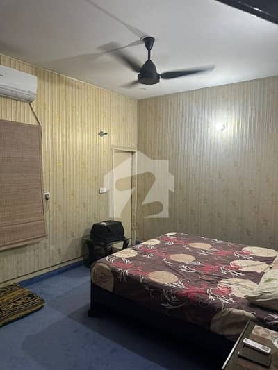 واپڈا ٹاؤن فیز 1 واپڈا ٹاؤن,لاہور میں 4 کمروں کا 10 مرلہ مکان 1.45 لاکھ میں کرایہ پر دستیاب ہے۔