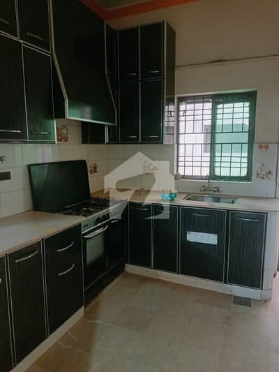 10 Marla Full House Available For Rent Wapda Town Ph1 Block E2