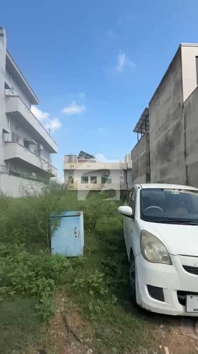 جناح گارڈنز فیز 1 جناح گارڈنز,ایف ای سی ایچ ایس,اسلام آباد میں 12 مرلہ رہائشی پلاٹ 2.58 کروڑ میں برائے فروخت۔ جناح گارڈنز فیز 1 جناح گارڈنز,ایف ای سی ایچ ایس,اسلام آباد میں 12 مرلہ رہائشی پلاٹ 2.58 کروڑ میں برائے فروخت۔